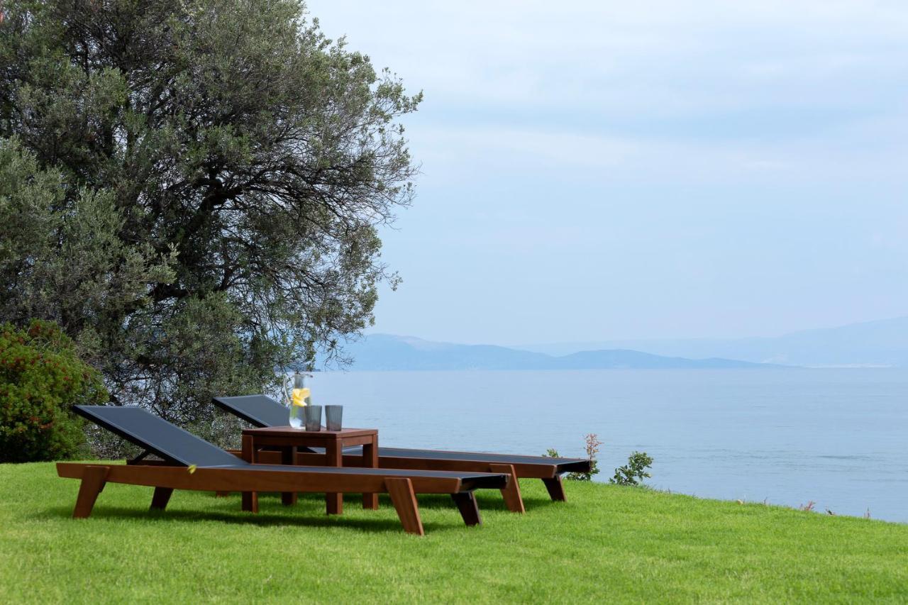 Lichnos Luxury Suites Sourpi Zewnętrze zdjęcie