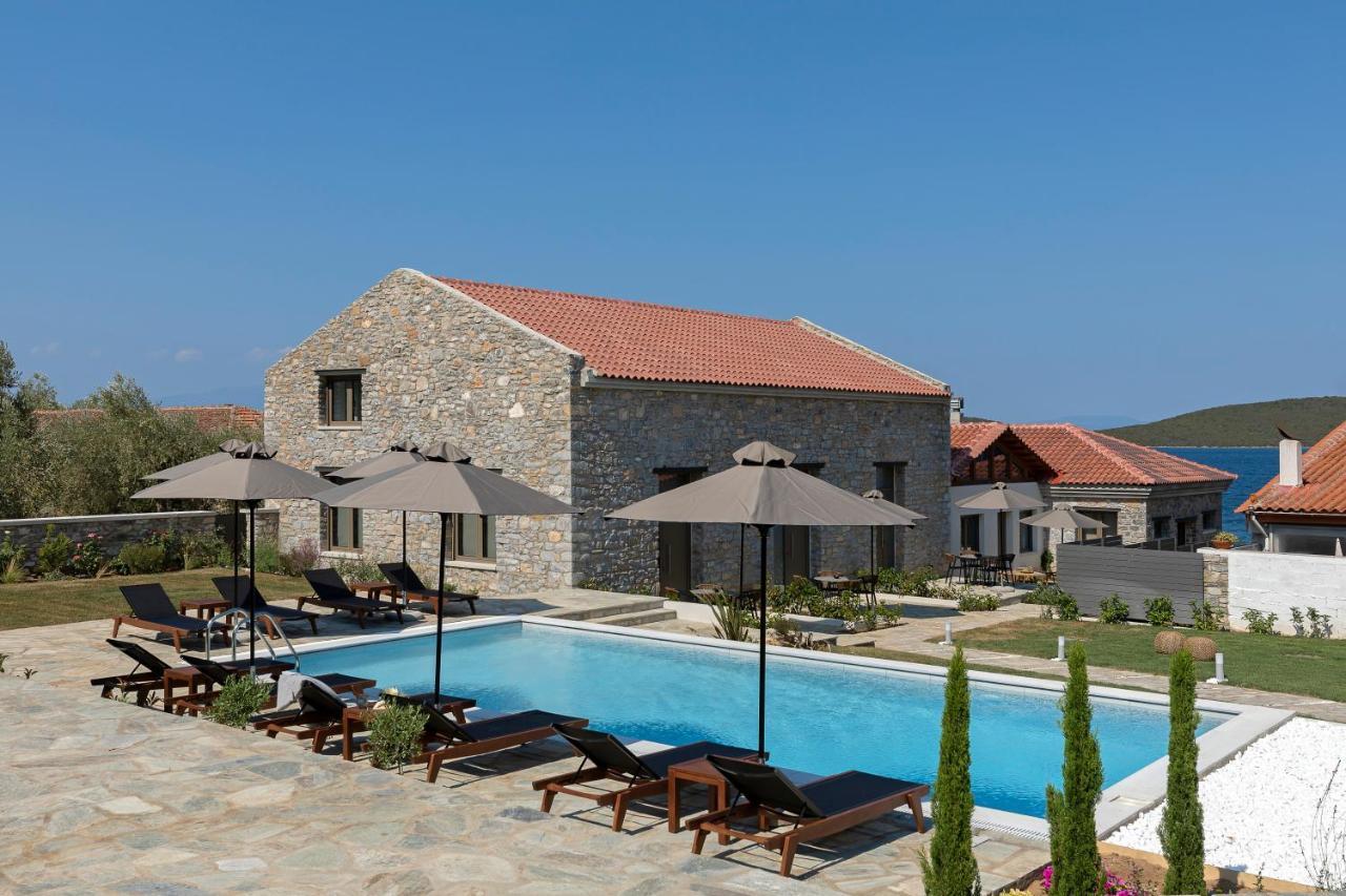 Lichnos Luxury Suites Sourpi Zewnętrze zdjęcie