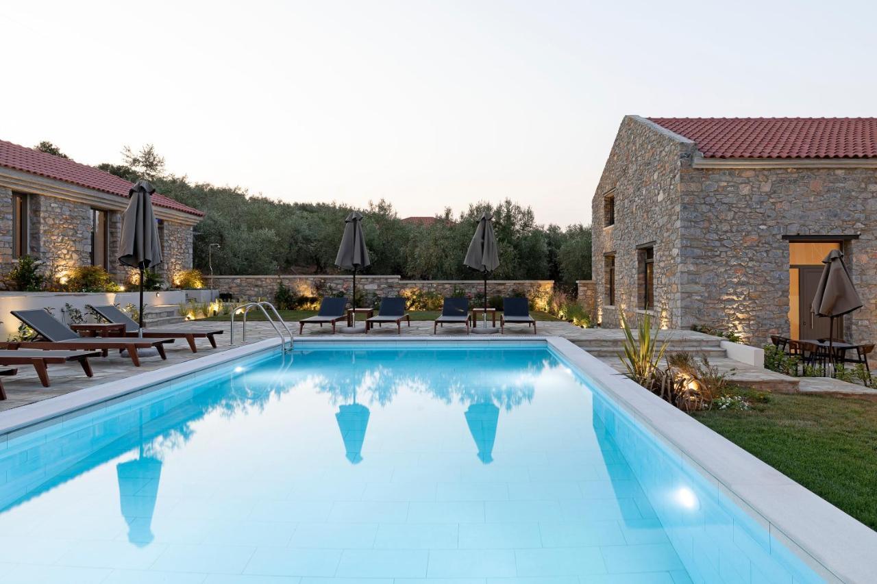 Lichnos Luxury Suites Sourpi Zewnętrze zdjęcie