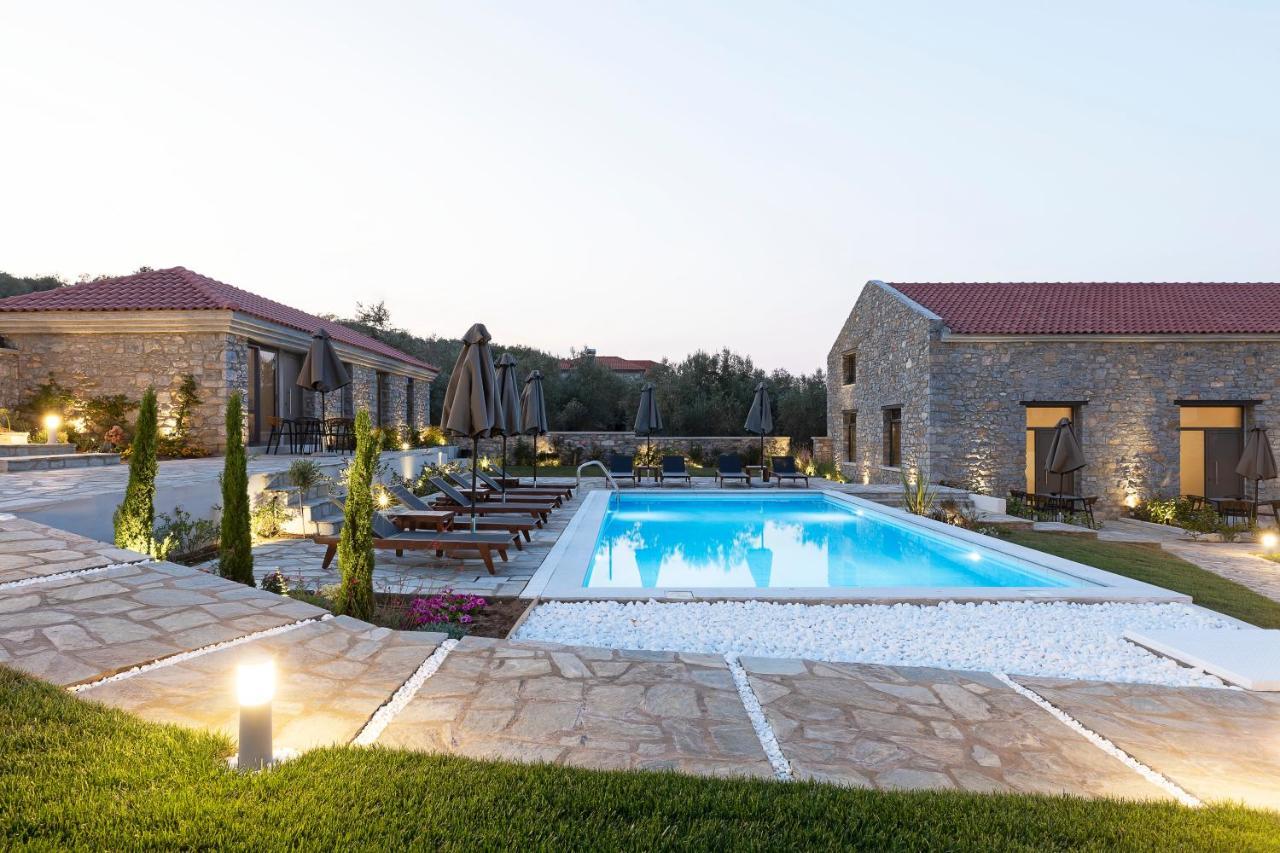 Lichnos Luxury Suites Sourpi Zewnętrze zdjęcie