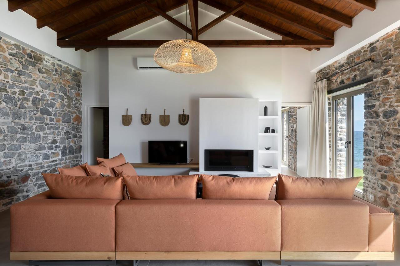 Lichnos Luxury Suites Sourpi Zewnętrze zdjęcie