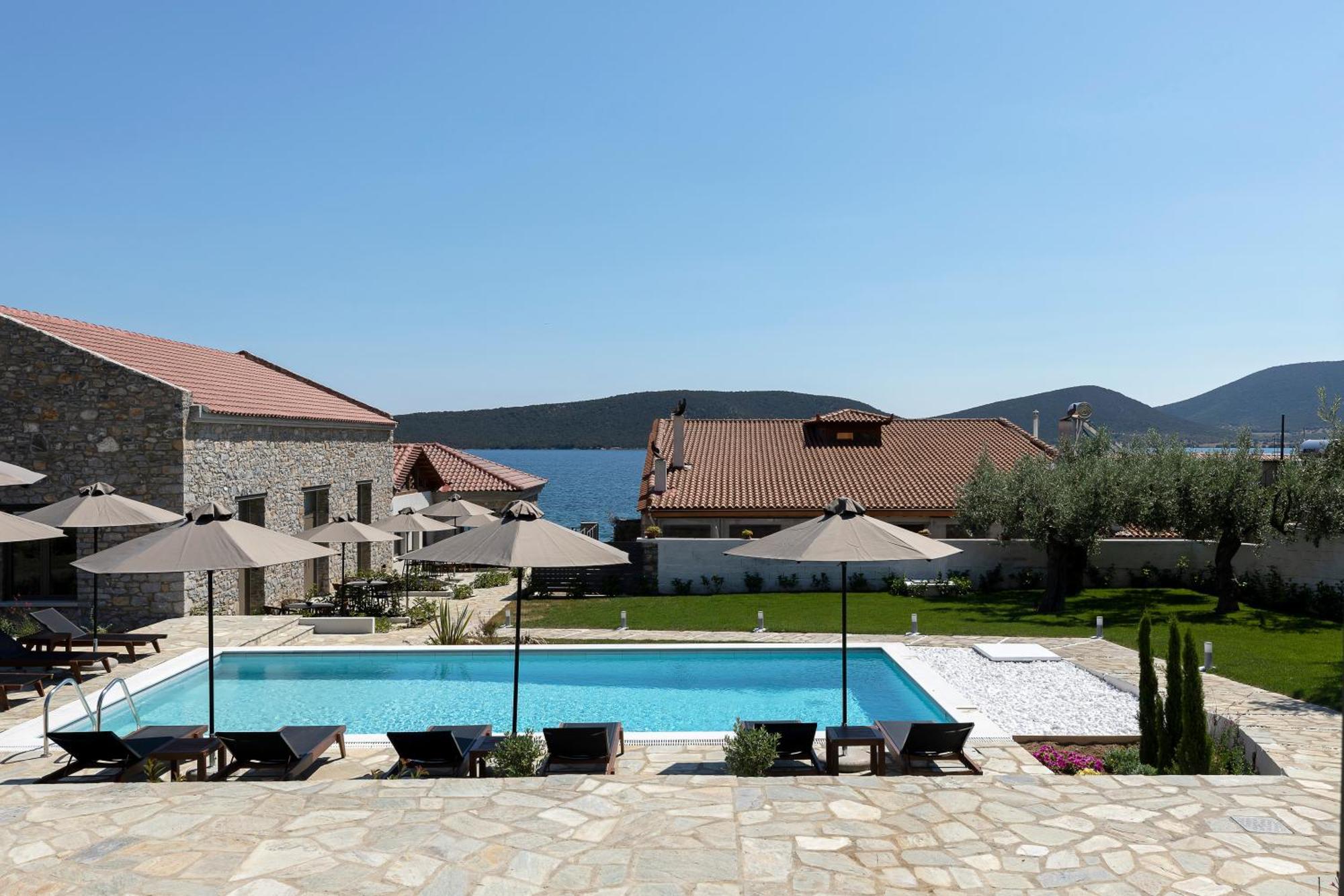 Lichnos Luxury Suites Sourpi Zewnętrze zdjęcie