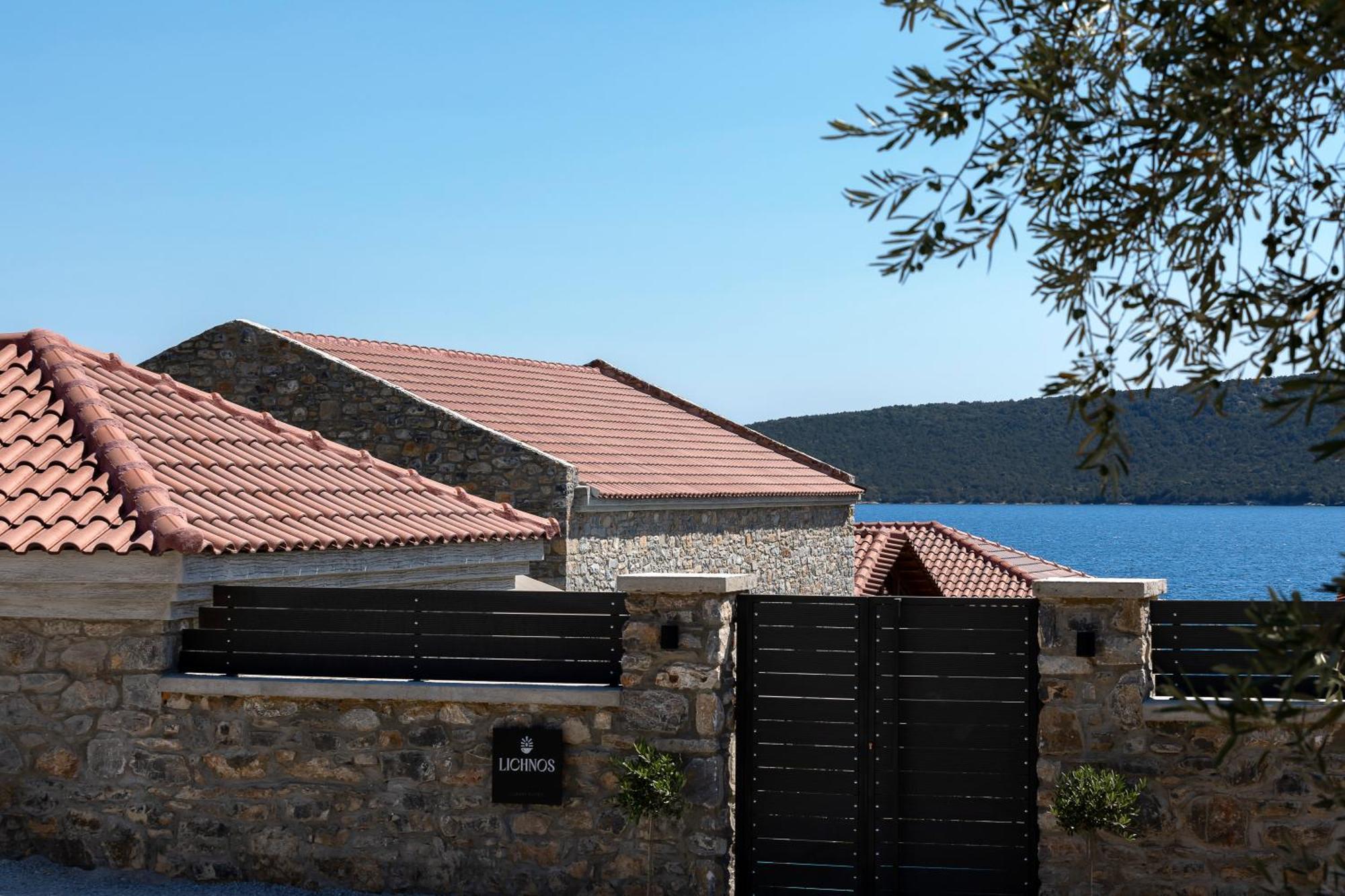 Lichnos Luxury Suites Sourpi Zewnętrze zdjęcie